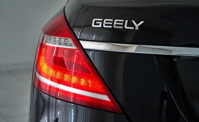 Geely Emgrand EC7