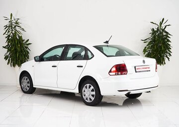 Volkswagen Polo Вид 4