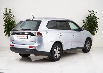 Mitsubishi Outlander Вид 5
