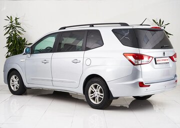 Ssangyong | KGM Stavic Вид 4