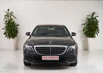 Mercedes benz E-Класс Вид 2