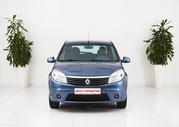 Renault Sandero Вид 2