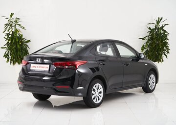 Hyundai Solaris Вид 5