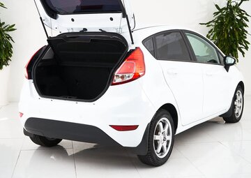 Ford Fiesta Вид 5