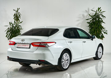 Toyota Camry Вид 4