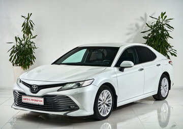 Toyota Camry Вид 1