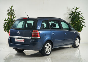 Opel Zafira Вид 5