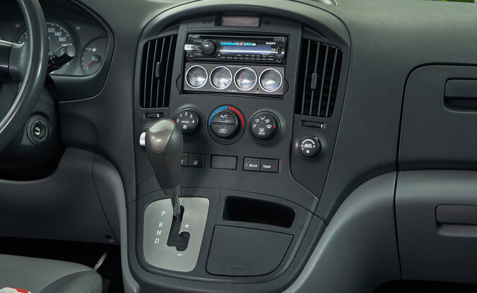 Hyundai Grand Starex