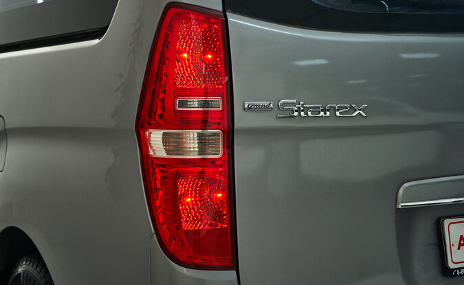 Hyundai Grand Starex