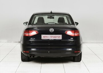 Volkswagen Jetta Вид 4