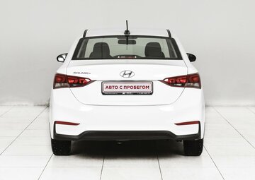 Hyundai Solaris Вид 4