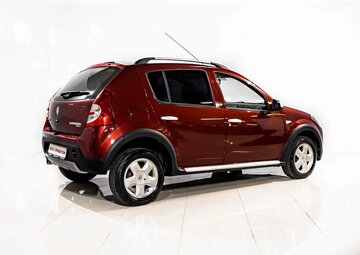 Renault Sandero Вид 2