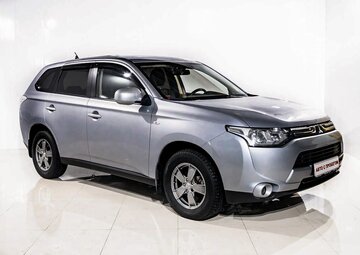 Mitsubishi Outlander Вид 3