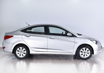 Hyundai Solaris Вид 5