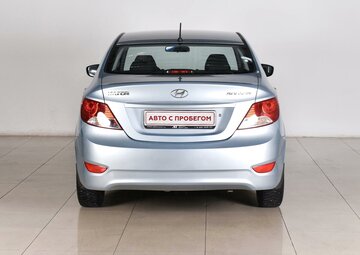 Hyundai Solaris Вид 4