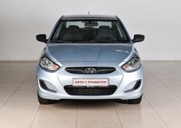 Hyundai Solaris Вид 2