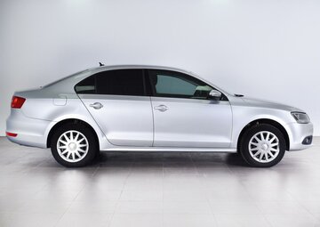 Volkswagen Jetta Вид 5