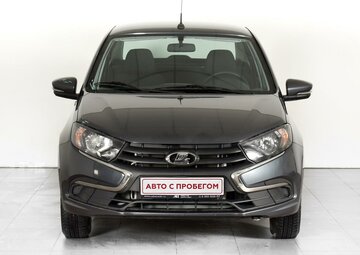 Lada Granta Вид 2