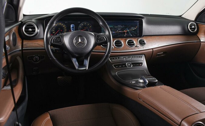 Mercedes benz E-Класс