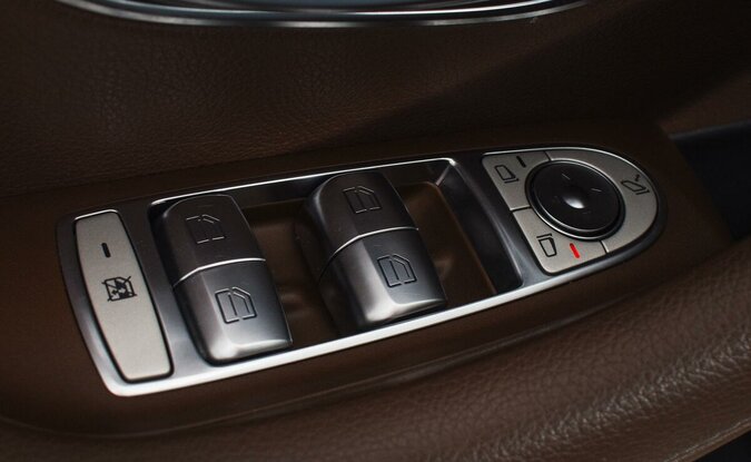 Mercedes benz E-Класс