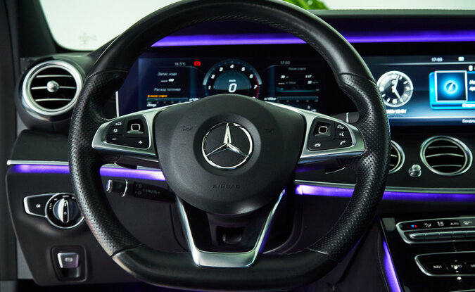 Mercedes benz E-Класс