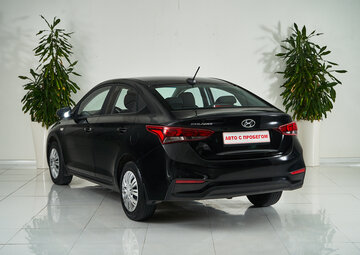 Hyundai Solaris Вид 4