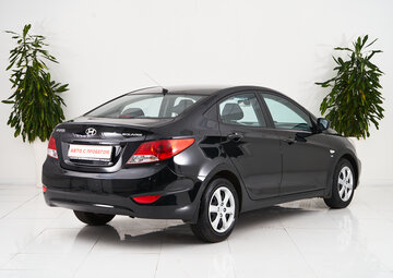 Hyundai Solaris Вид 5