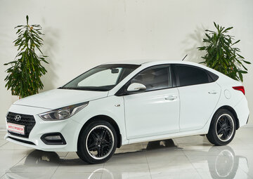 Hyundai Solaris Вид 1