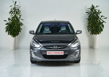 Hyundai Solaris Вид 2