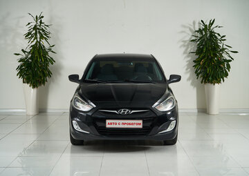 Hyundai Solaris Вид 2