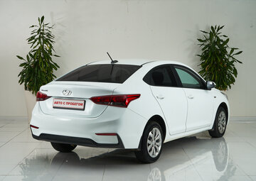 Hyundai Solaris Вид 5