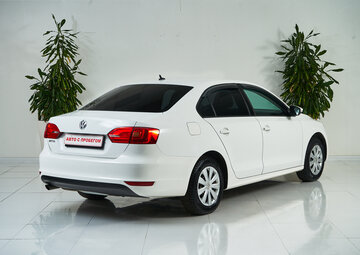 Volkswagen Jetta Вид 5