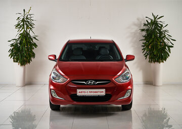 Hyundai Solaris Вид 2