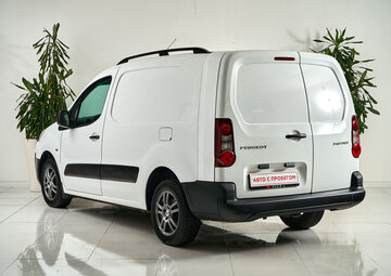 Peugeot Partner Вид 4