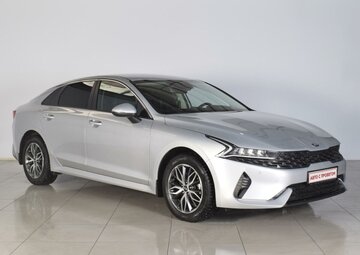 Kia K5 Вид 1
