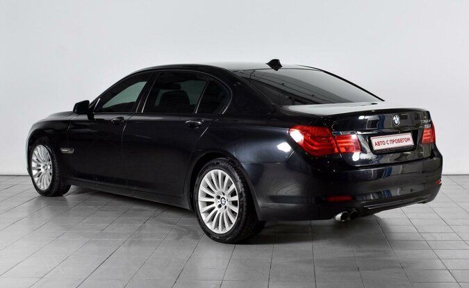 BMW 7 серии