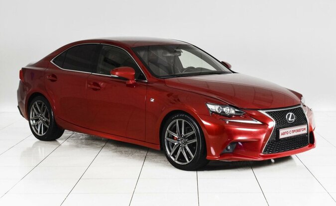 Lexus IS
