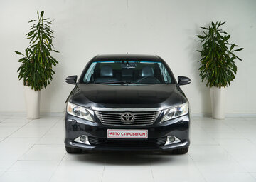 Toyota Camry Вид 2