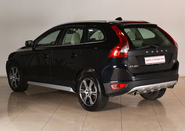 Volvo XC60 Вид 3