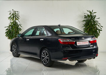 Toyota Camry Вид 4