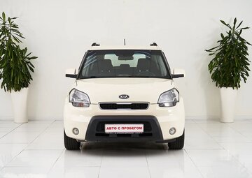 Kia Soul Вид 2