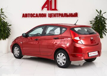 Hyundai Solaris Вид 5