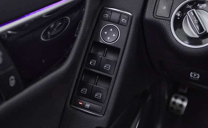 Mercedes benz C-Класс