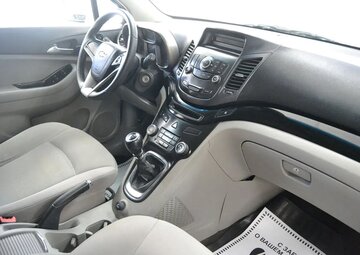 Chevrolet Orlando Вид 5