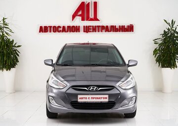 Hyundai Solaris Вид 2