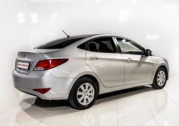 Hyundai Solaris Вид 2