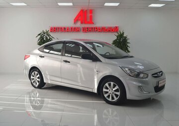 Hyundai Solaris Вид 3