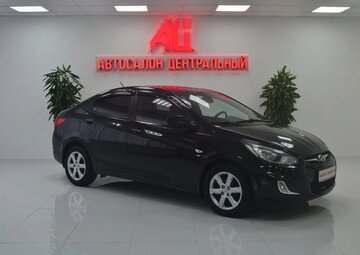 Hyundai Solaris Вид 3