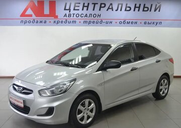 Hyundai Solaris Вид 1