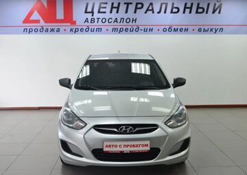 Hyundai Solaris Вид 2